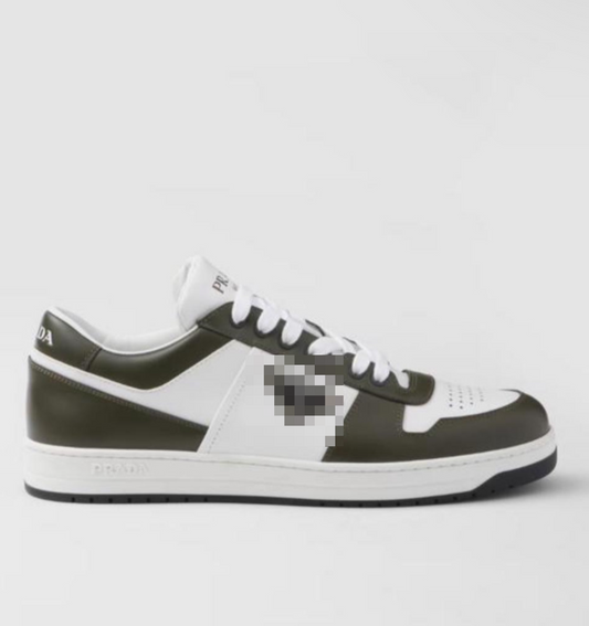 Black and White PRAVAS